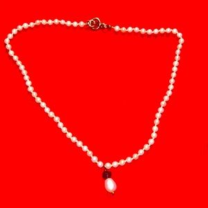 Pearls necklace